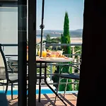 Eyes On The Lagoon - Privado Com Piscina * פוז דו ארליו