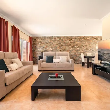 Eyes On The Lagoon - Privado Com Piscina פוז דו ארליו