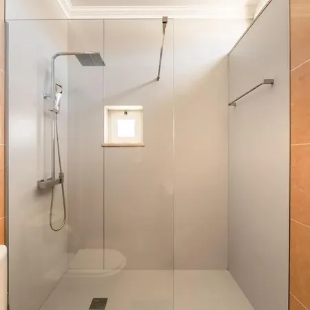 Villa Eyes On The Lagoon - Privado Com Piscina *