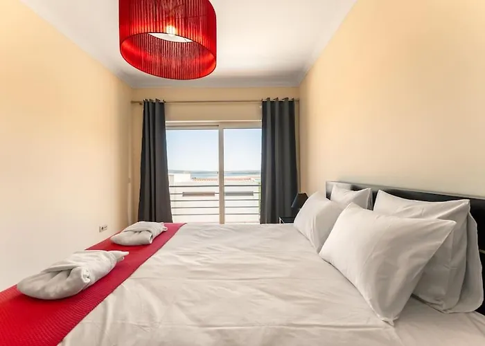 Eyes On The Lagoon - Privado Com Piscina